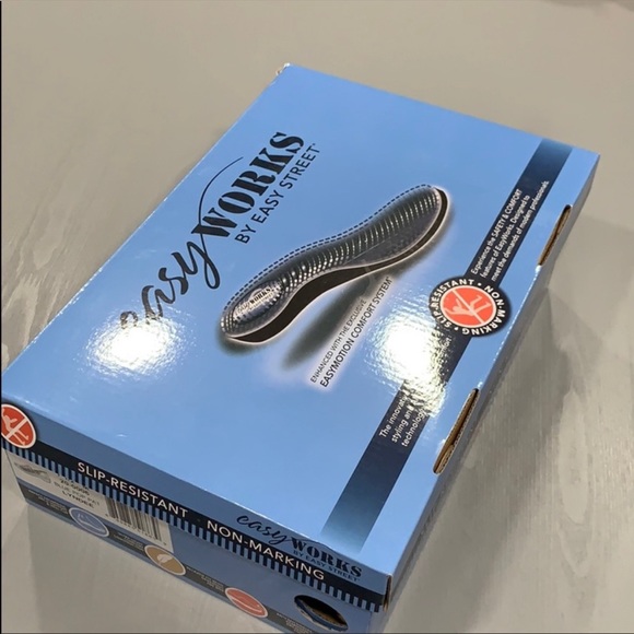 Easy Works Non Slip On Clogs Size 7.5M - Picture 15 of 15